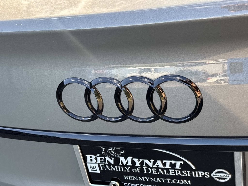 2023 Audi SQ5 Sportback Premium Plus