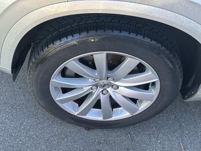 2017 Volvo XC90 Momentum