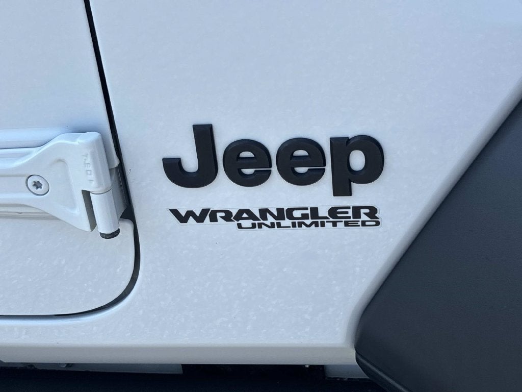 2022 Jeep Wrangler Unlimited High Tide