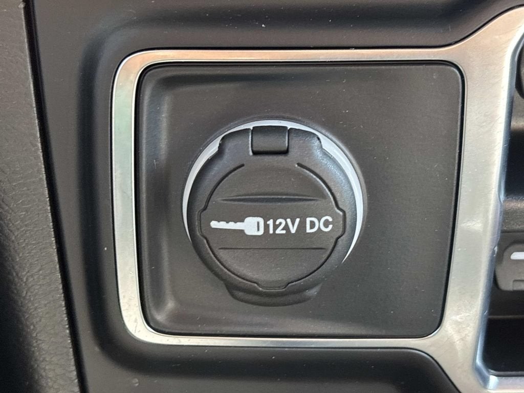 2022 Jeep Wrangler Unlimited Sahara Altitude