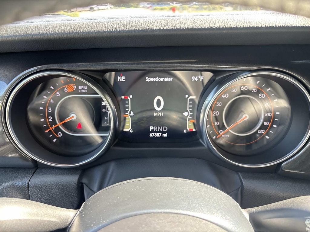 2022 Jeep Wrangler Unlimited Sahara Altitude