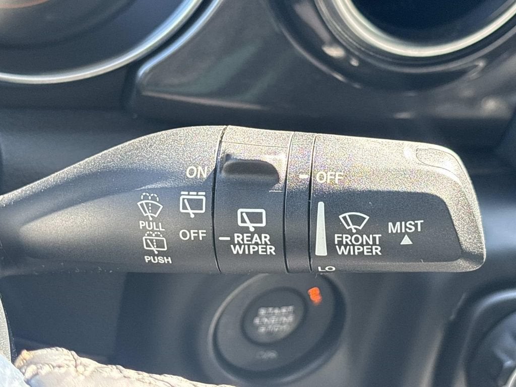 2022 Jeep Wrangler Unlimited Sahara Altitude