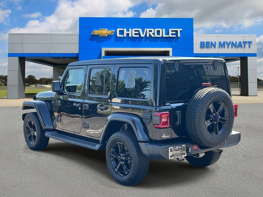 2022 Jeep Wrangler Unlimited Sahara Altitude