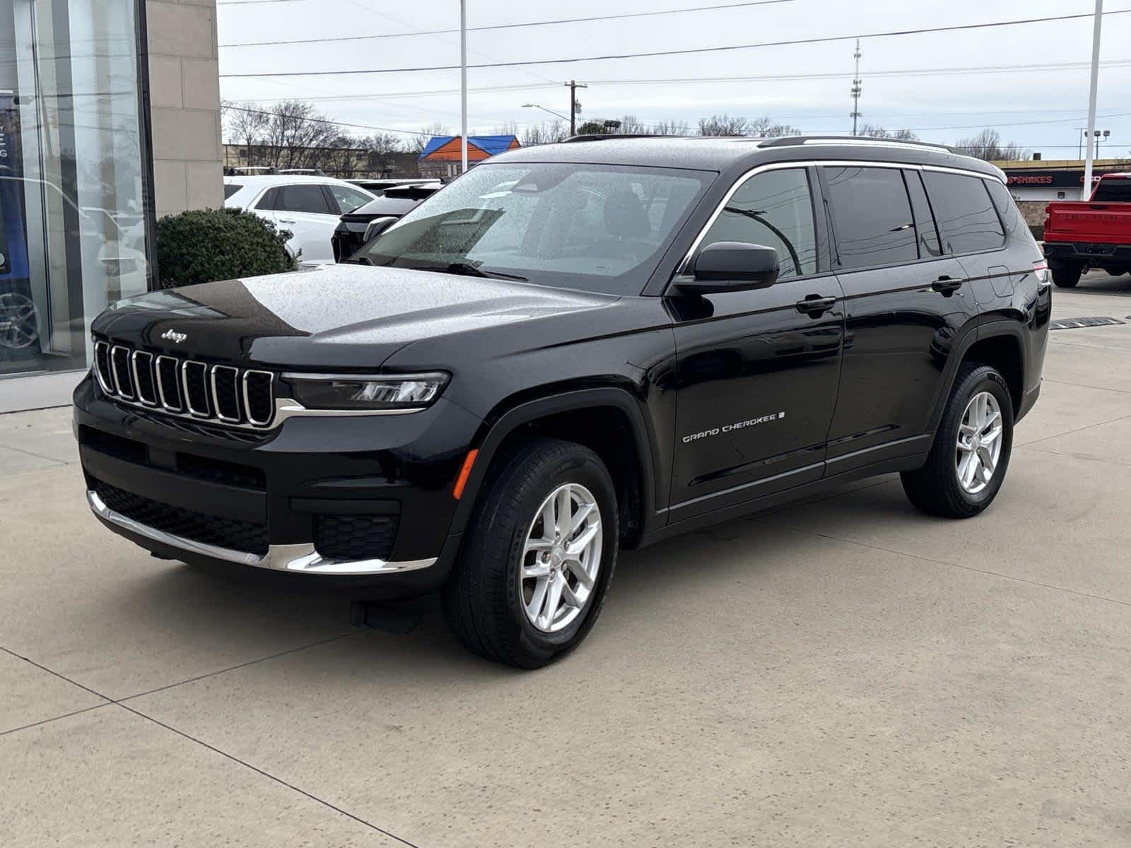 2023 Jeep Grand Cherokee L Laredo