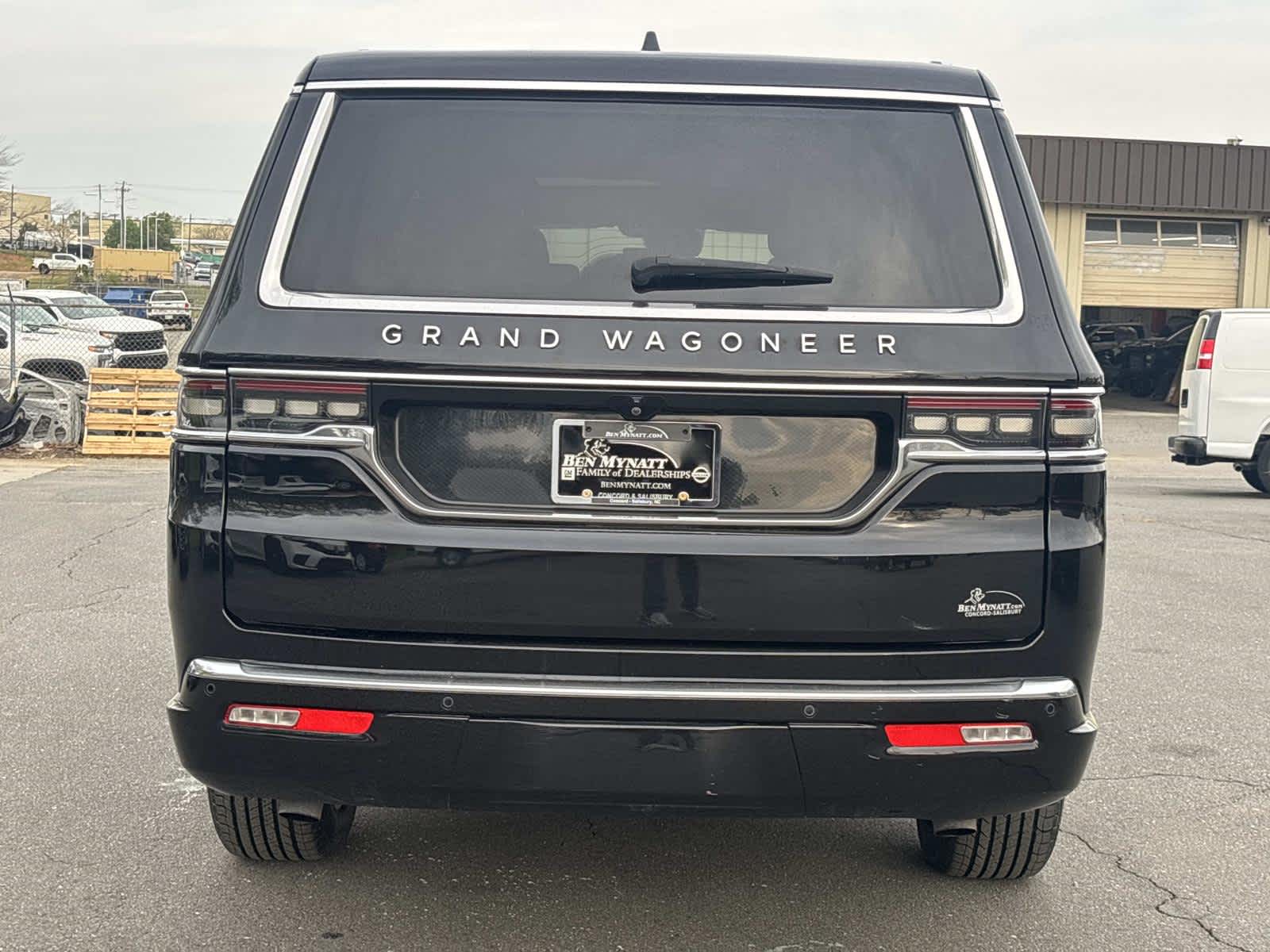 2024 Jeep Grand Wagoneer L 4DR 4WD
