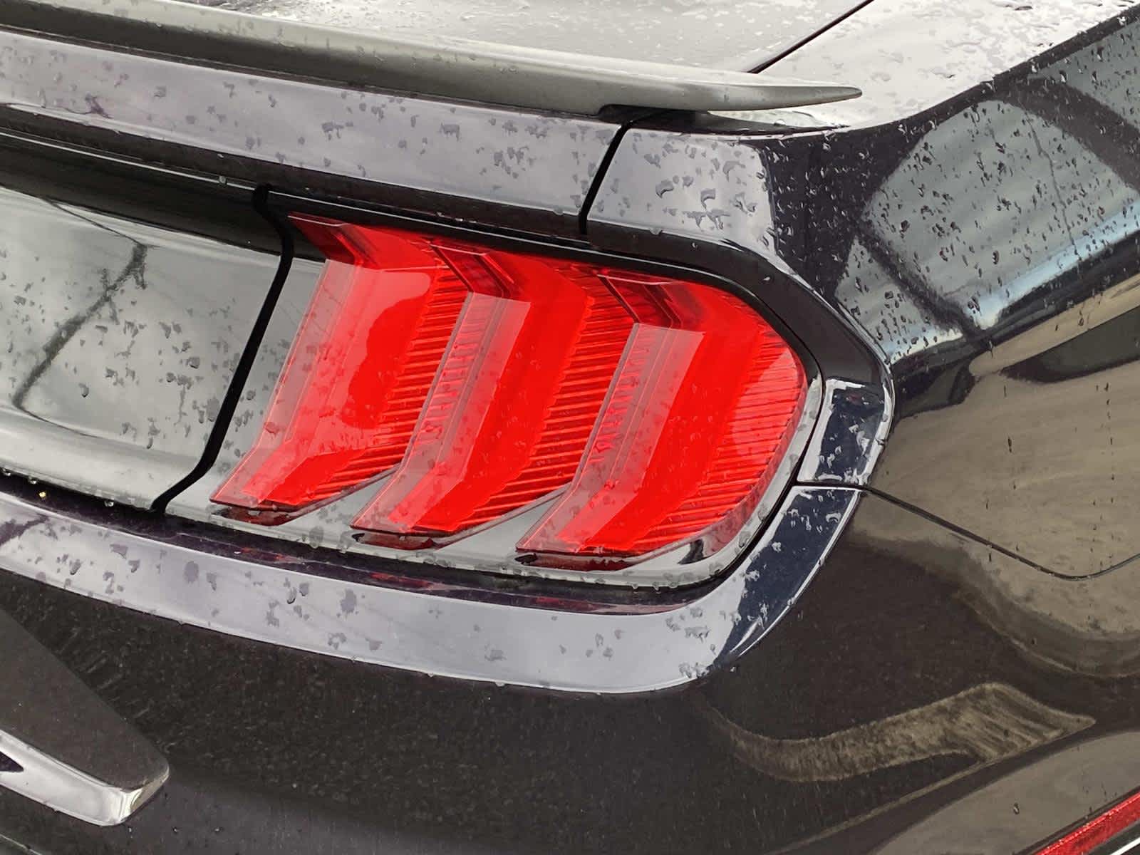 2022 Ford Mustang Mach 1