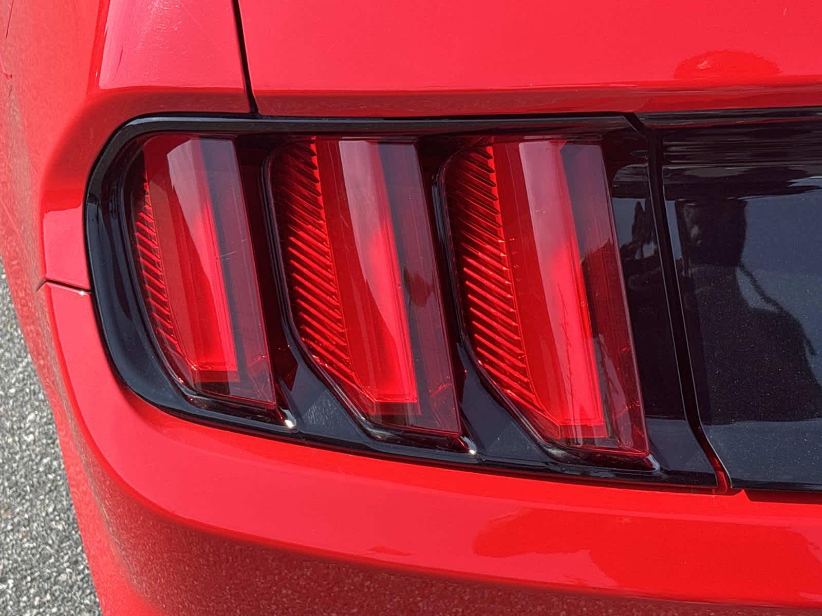 2015 Ford Mustang EcoBoost Premium