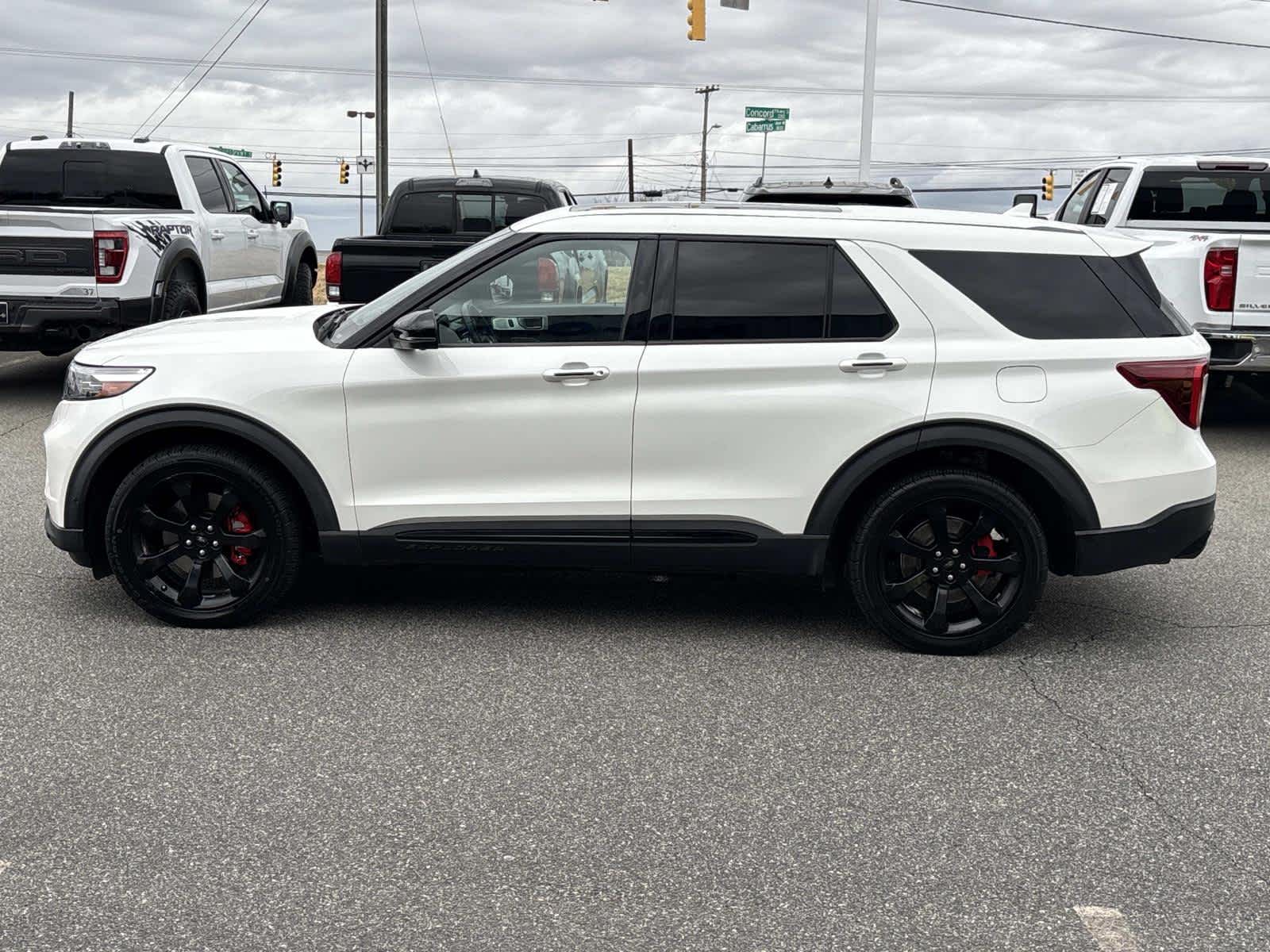 2021 Ford Explorer ST