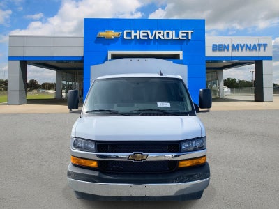 2025 Chevrolet Express Cutaway 3500 1WT