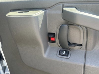 2025 Chevrolet Express Cutaway 3500 1WT