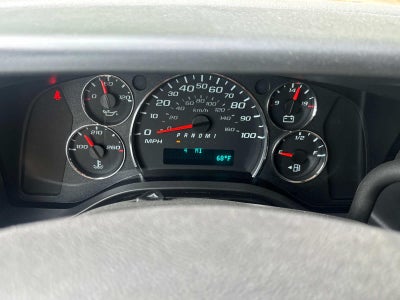 2025 Chevrolet Express Cutaway 3500 1WT