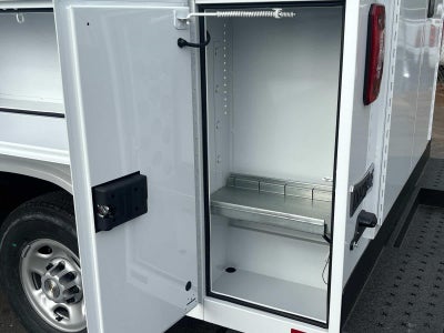 2025 Chevrolet Express Cutaway 3500 1WT