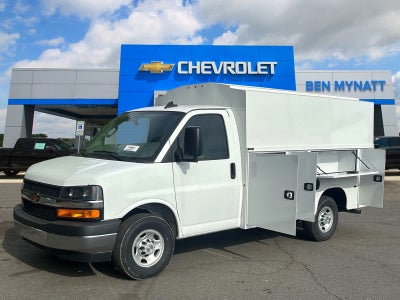 2025 Chevrolet Express Cutaway 3500 1WT