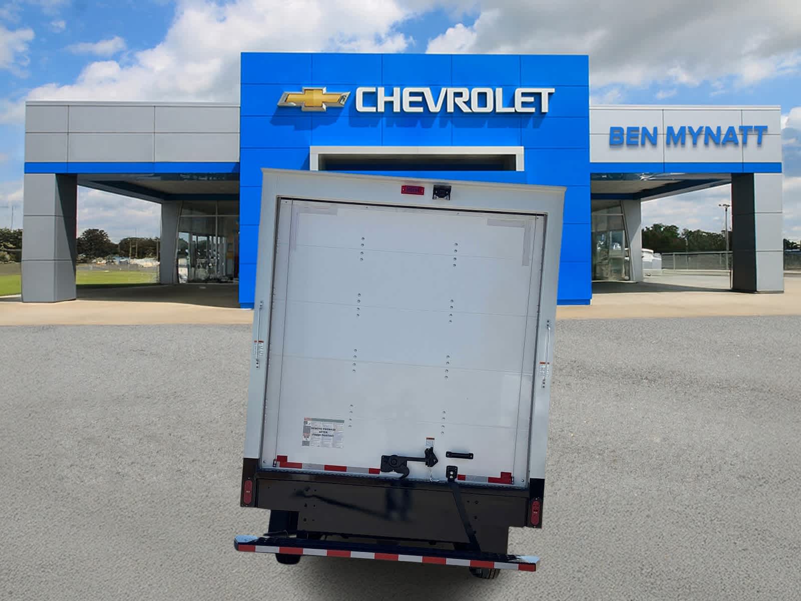 2025 Chevrolet Express Cutaway 3500 1WT