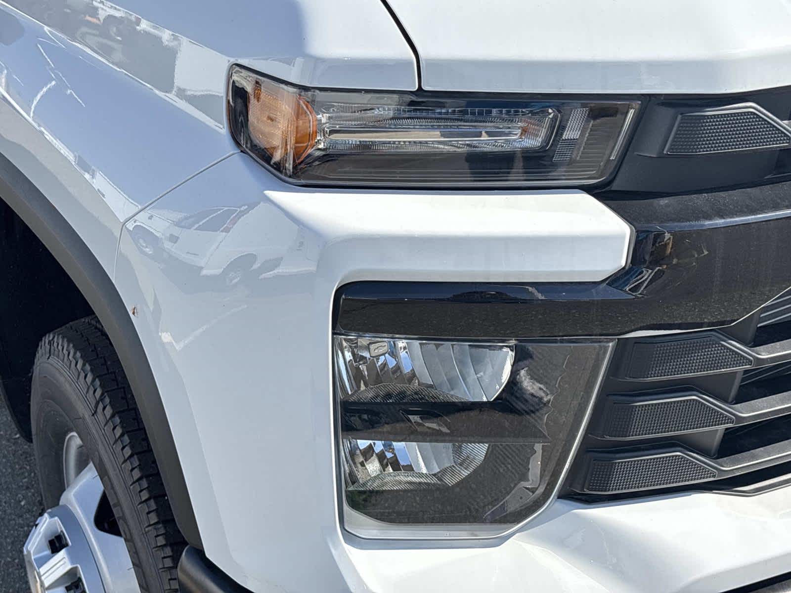 2026 Chevrolet Silverado 3500 HD WT DRW