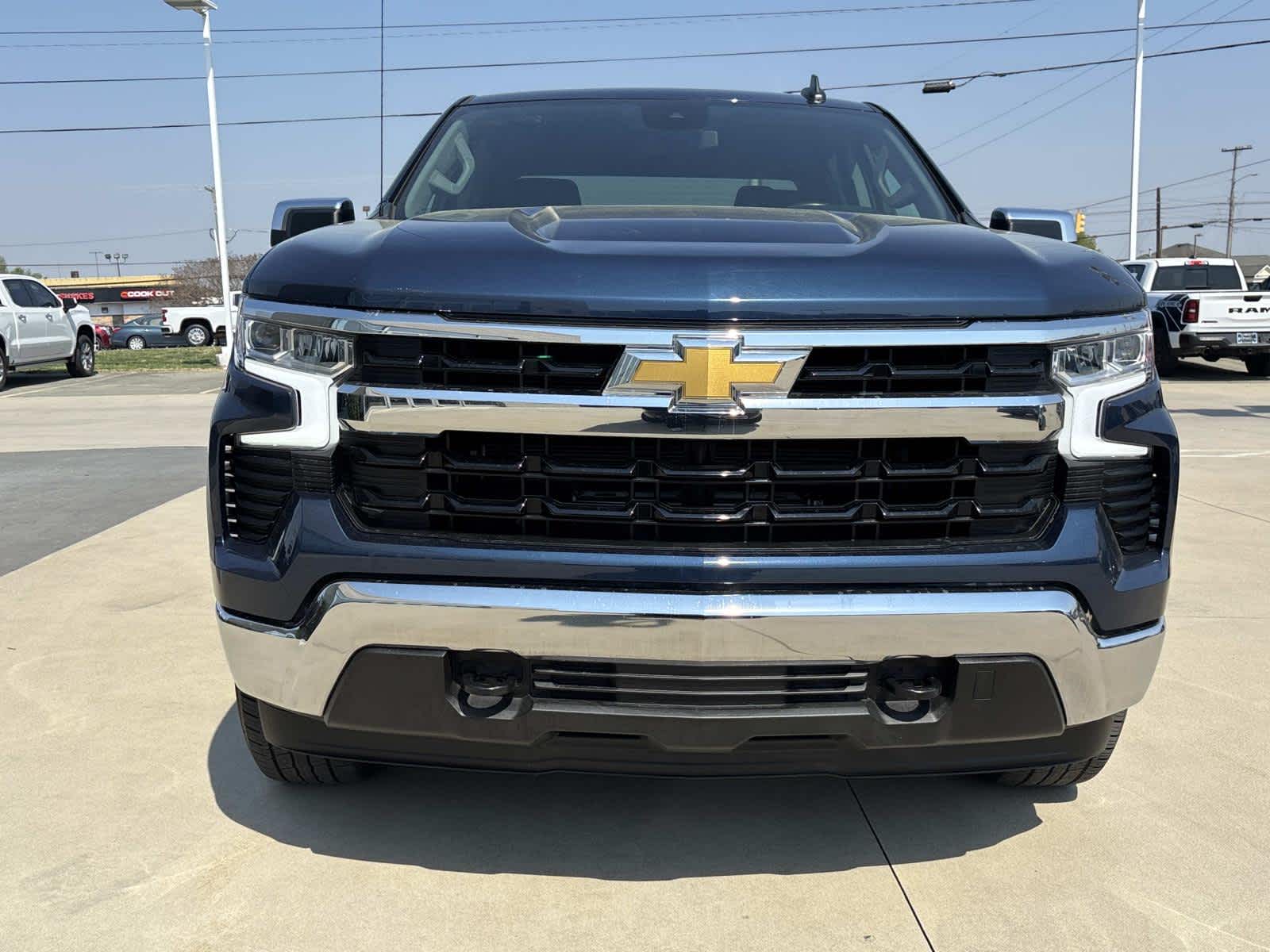 2023 Chevrolet Silverado 1500 LT (2FL)