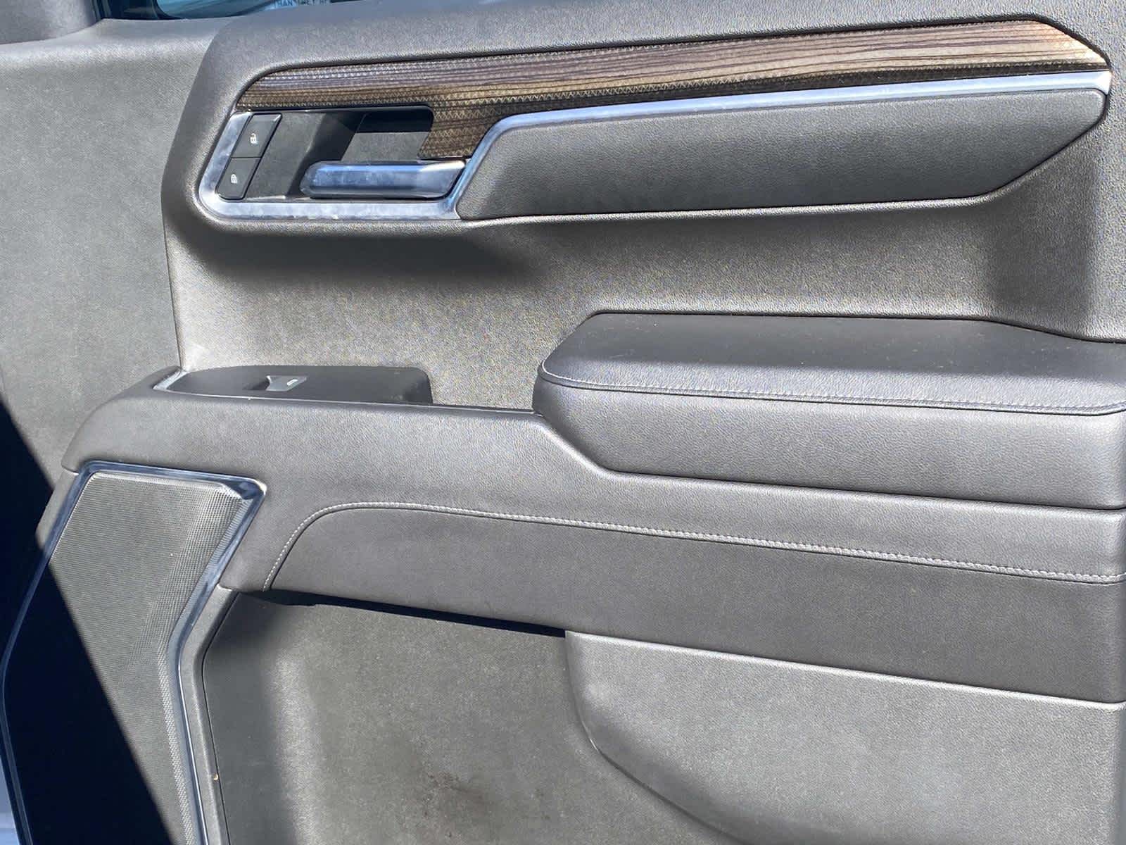 2022 Chevrolet Silverado 1500 LT (2FL)