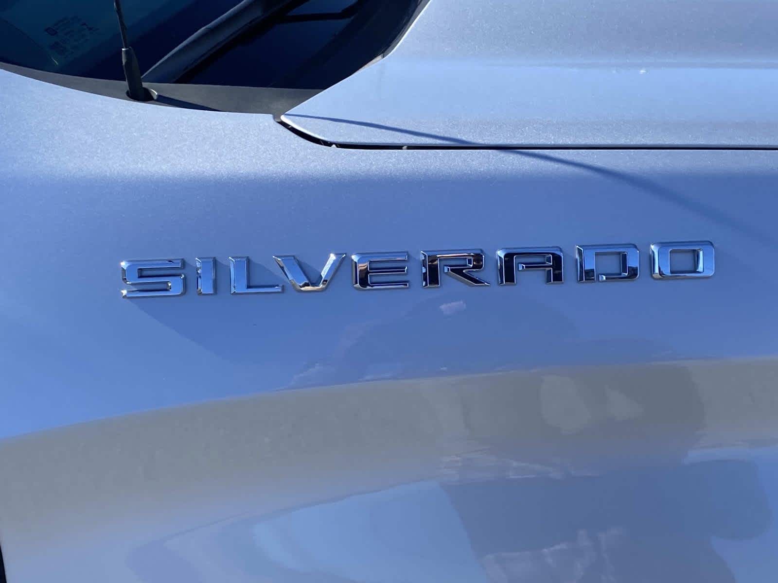 2022 Chevrolet Silverado 1500 LT (2FL)