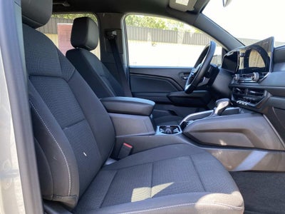 2025 Chevrolet Colorado WT/LT