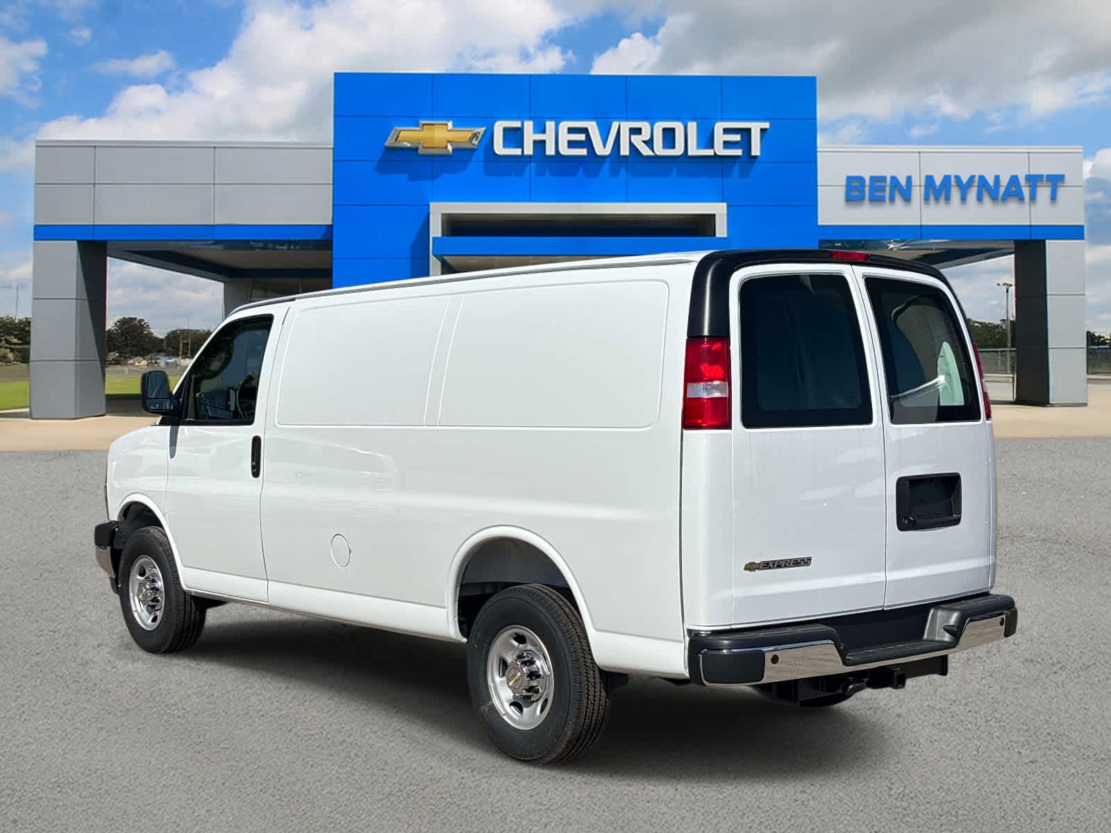2026 Chevrolet Express Cargo WT