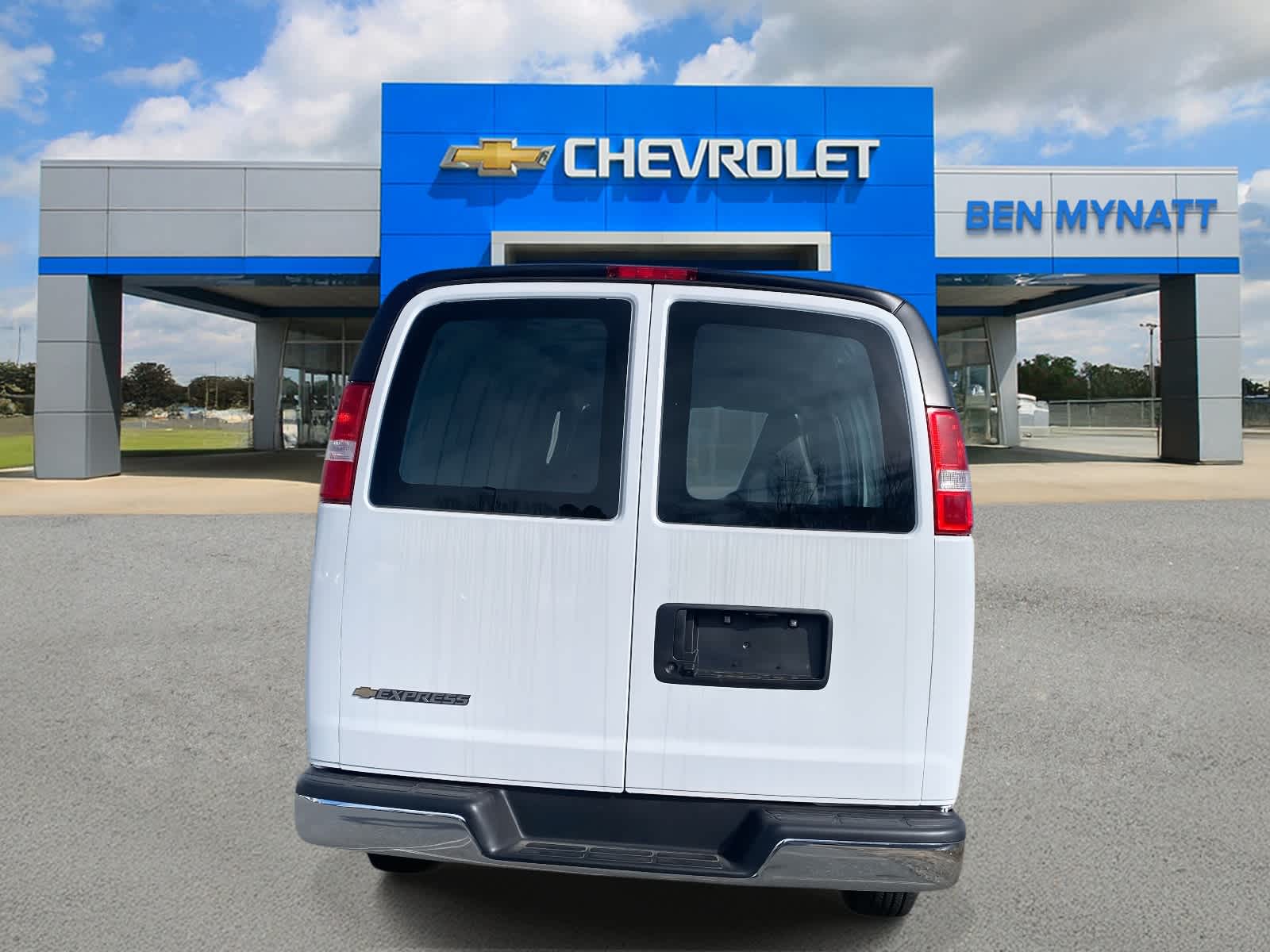 2025 Chevrolet Express Cargo 2500 WT
