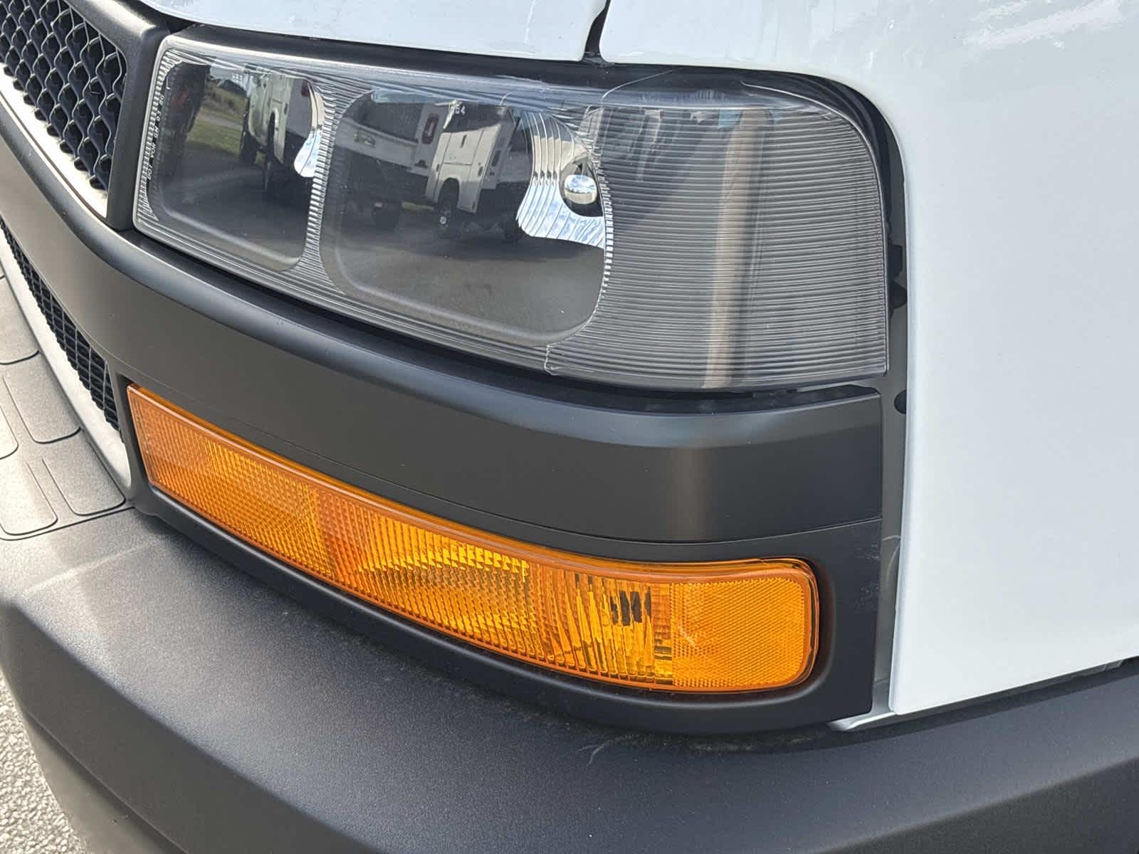 2025 Chevrolet Express Cargo 2500 WT