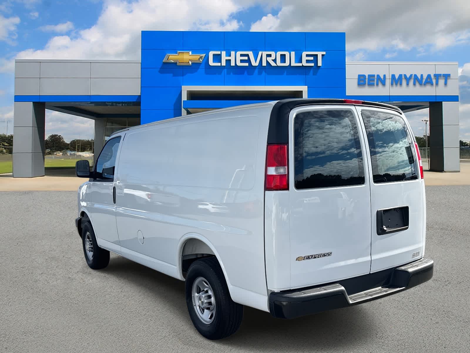 2025 Chevrolet Express Cargo 2500 WT