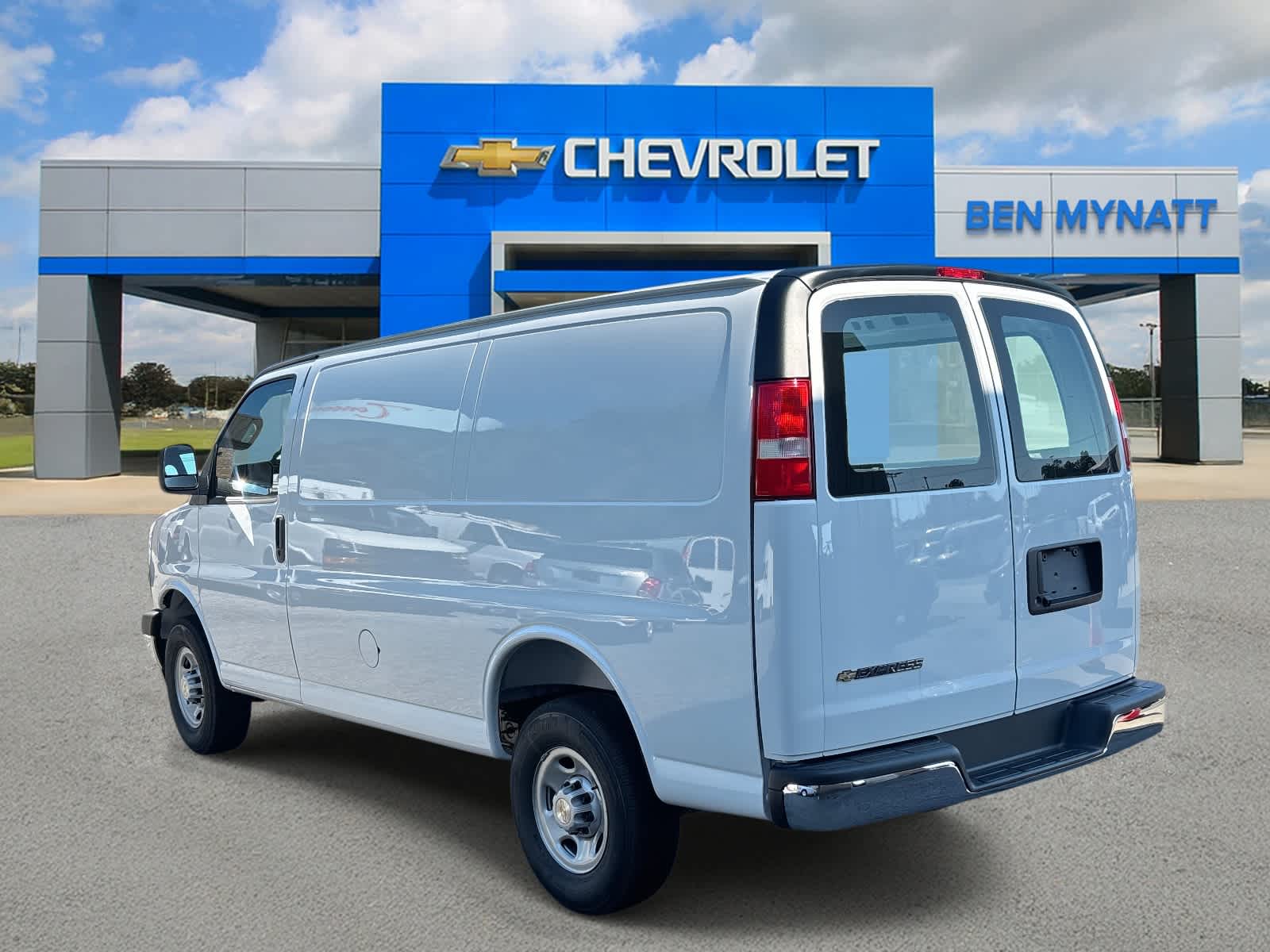 2025 Chevrolet Express Cargo 2500 WT