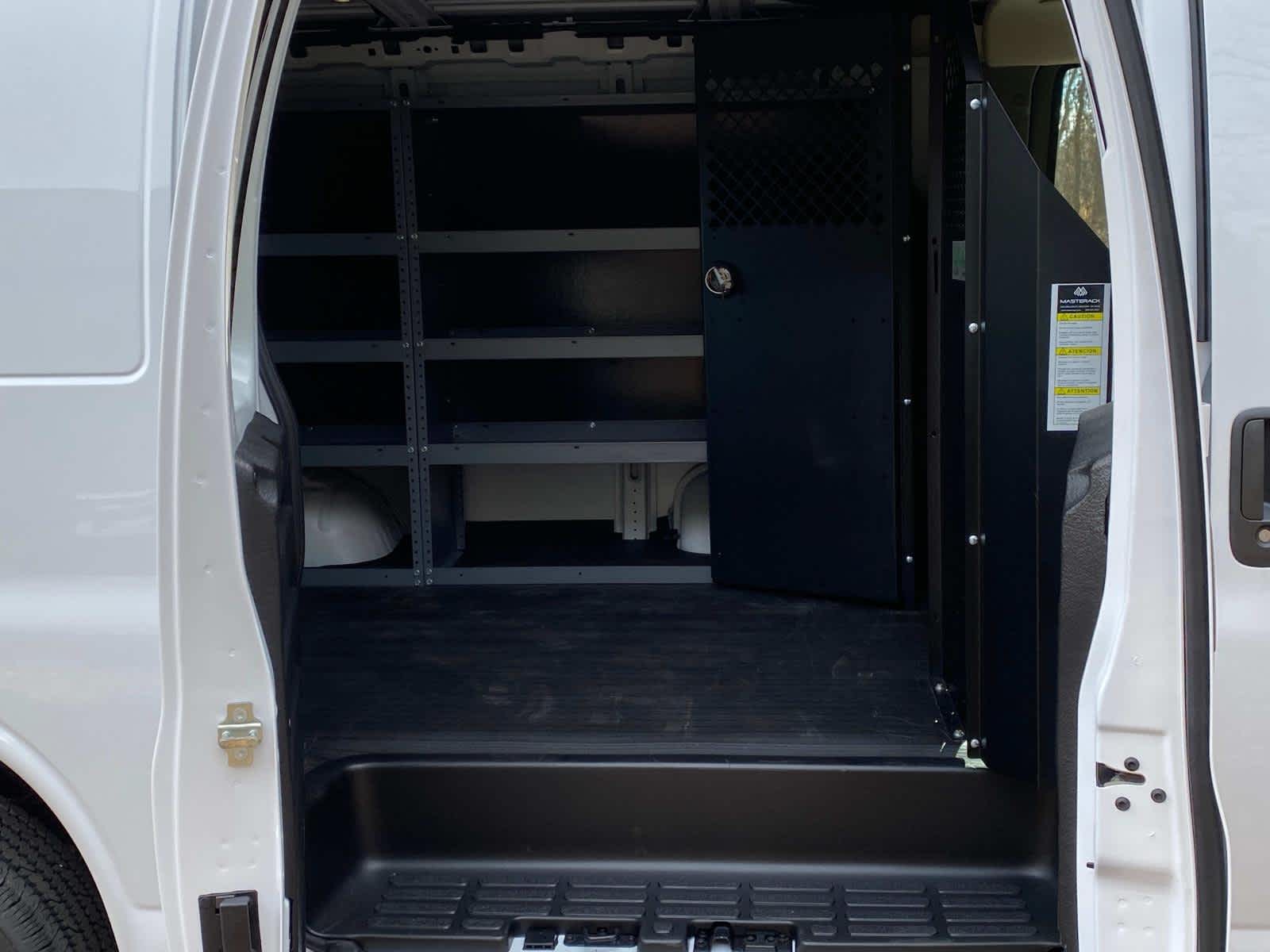 2024 Chevrolet Express Cargo 2500 WT