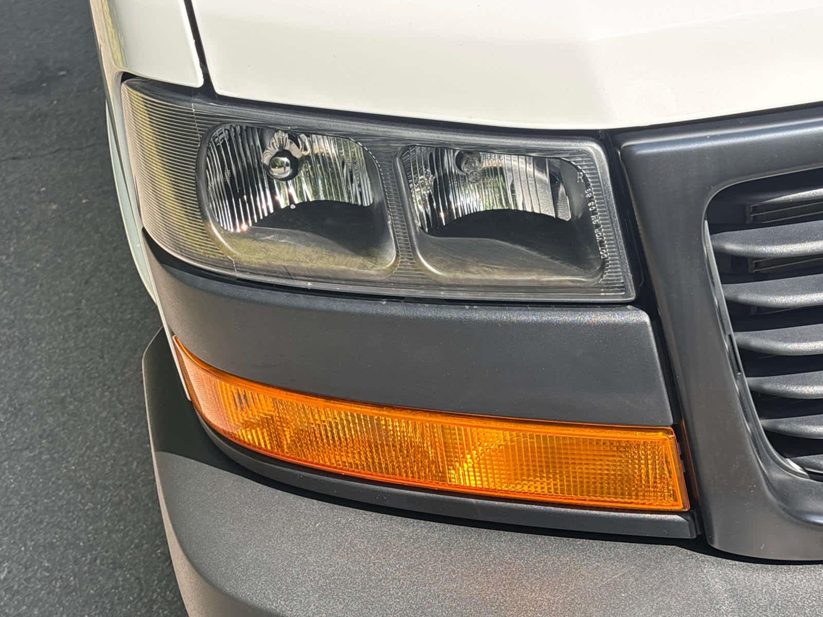 2025 Chevrolet Express Cargo 2500 WT