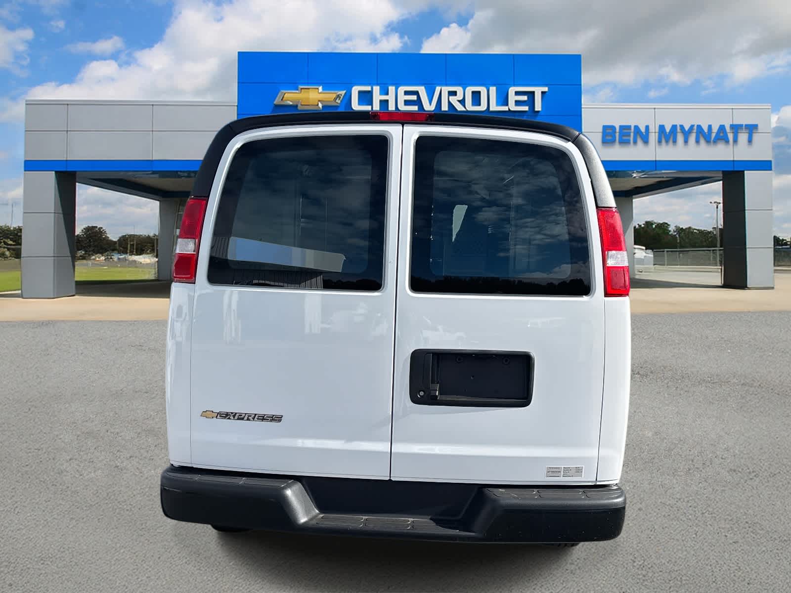 2025 Chevrolet Express Cargo 2500 WT