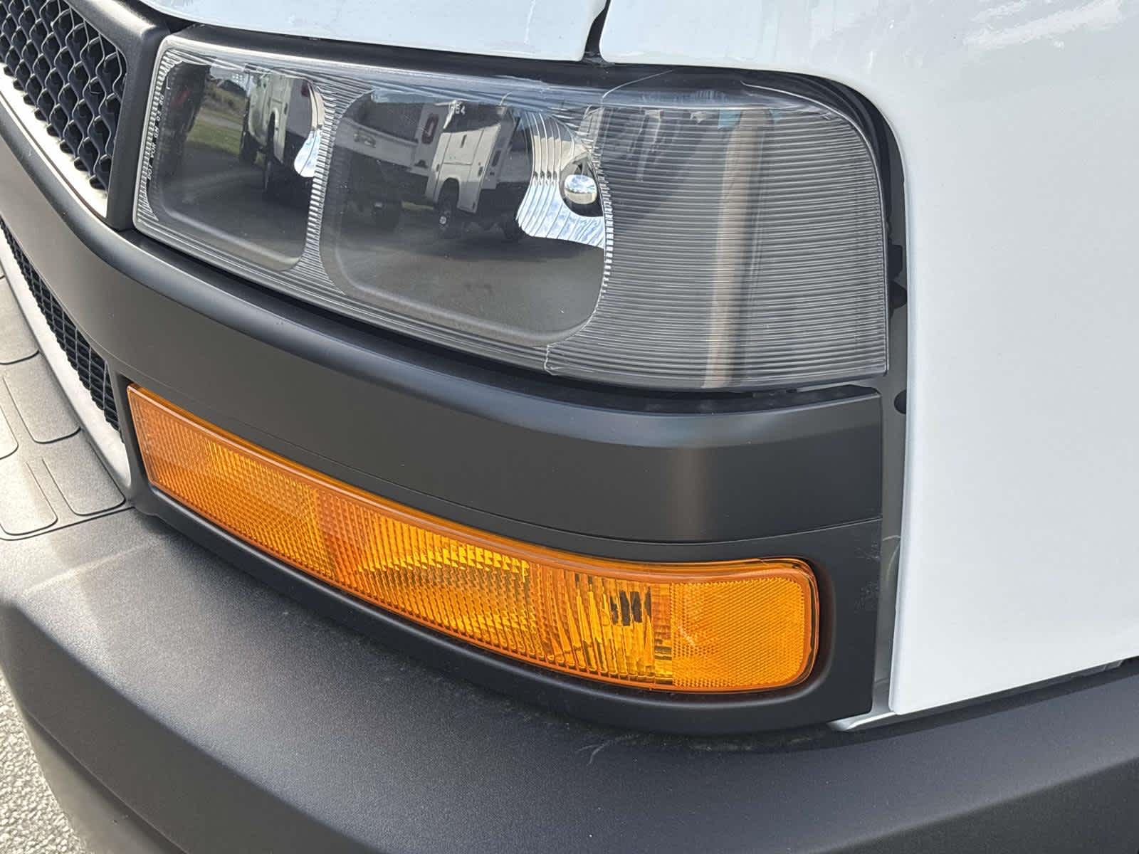 2025 Chevrolet Express Cargo 2500 WT