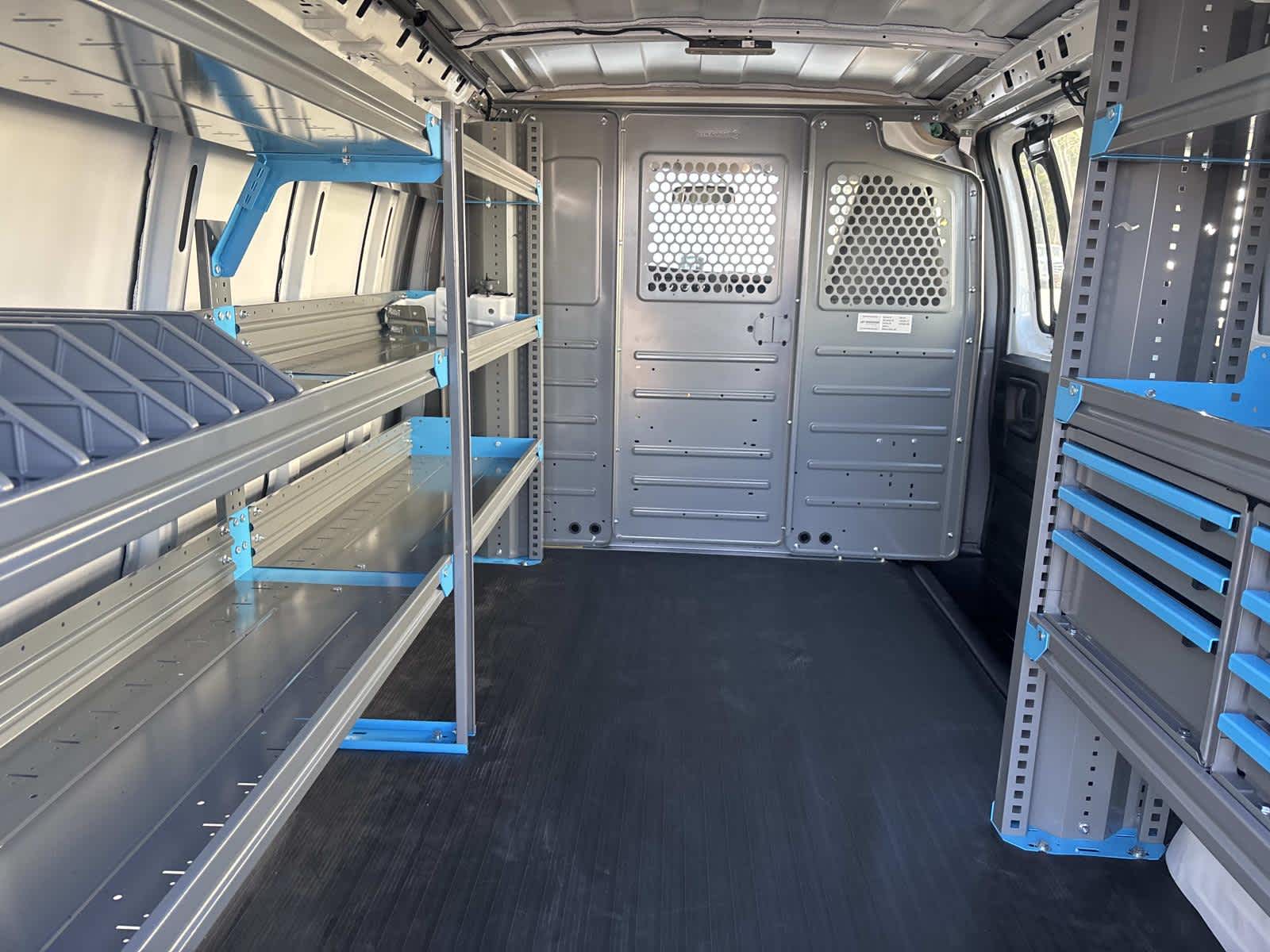 2025 Chevrolet Express Cargo 2500 WT