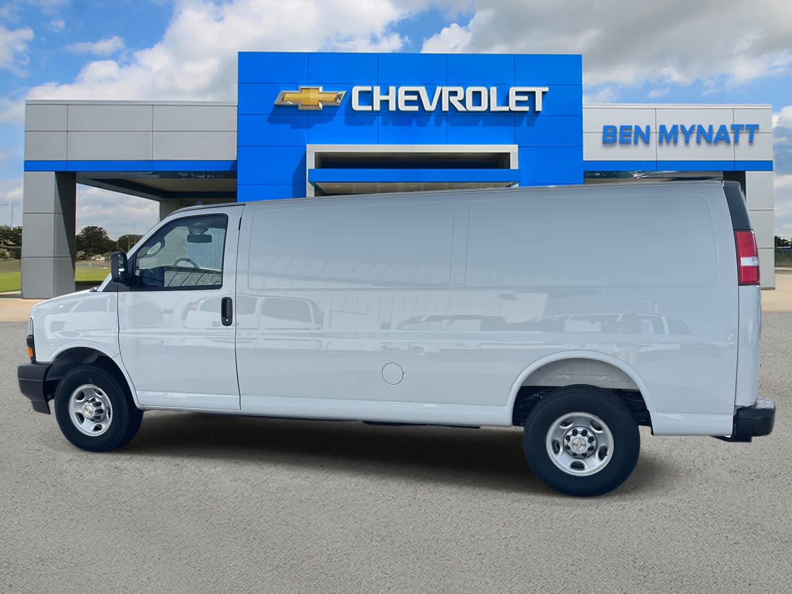 2025 Chevrolet Express Cargo 2500 WT