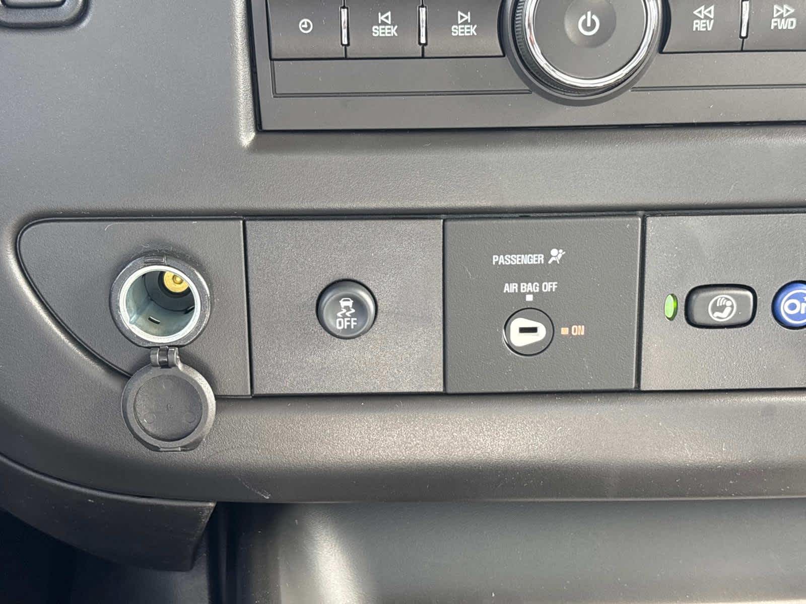 2025 Chevrolet Express Cargo 2500 WT