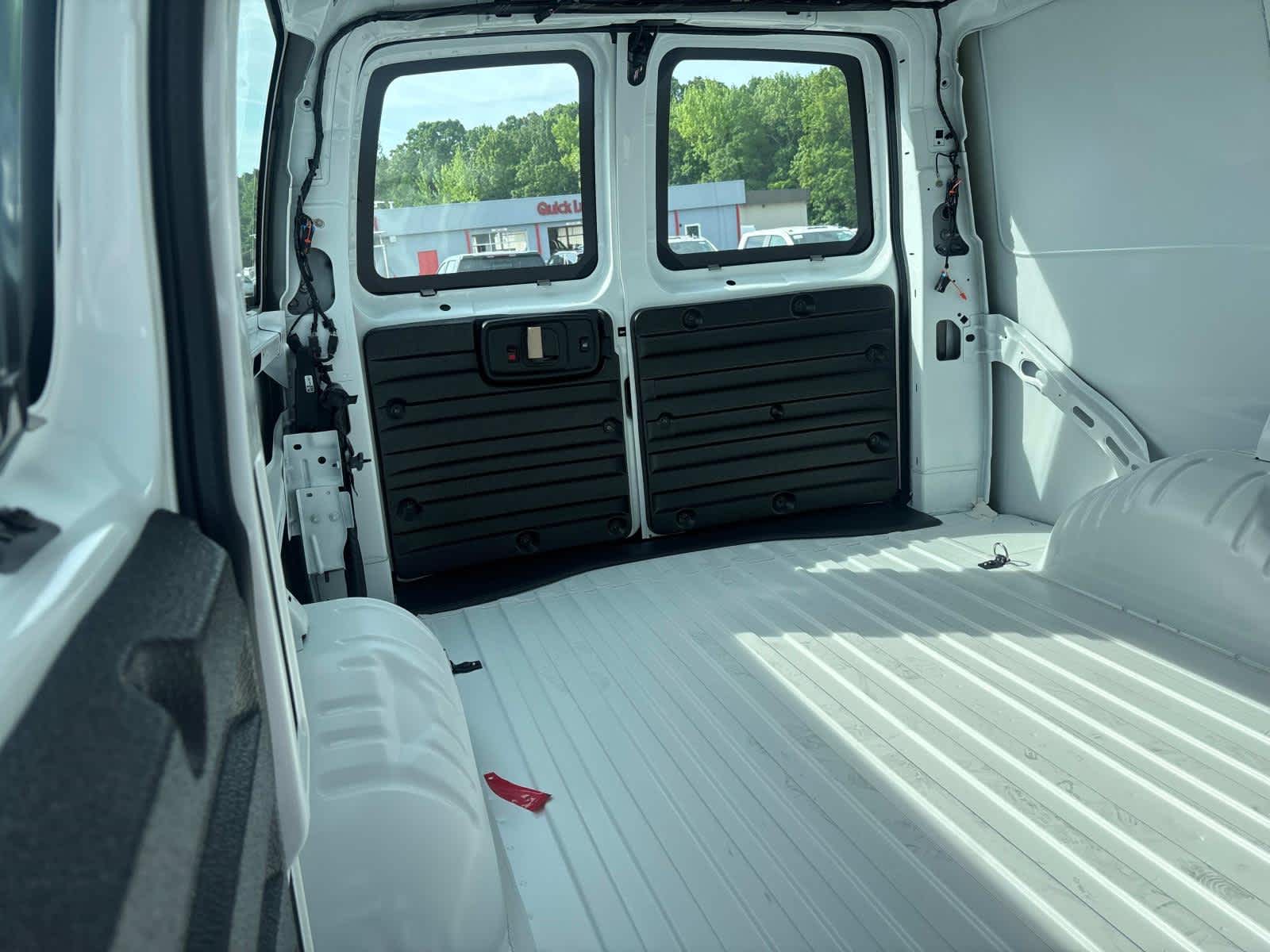 2025 Chevrolet Express Cargo 2500 WT