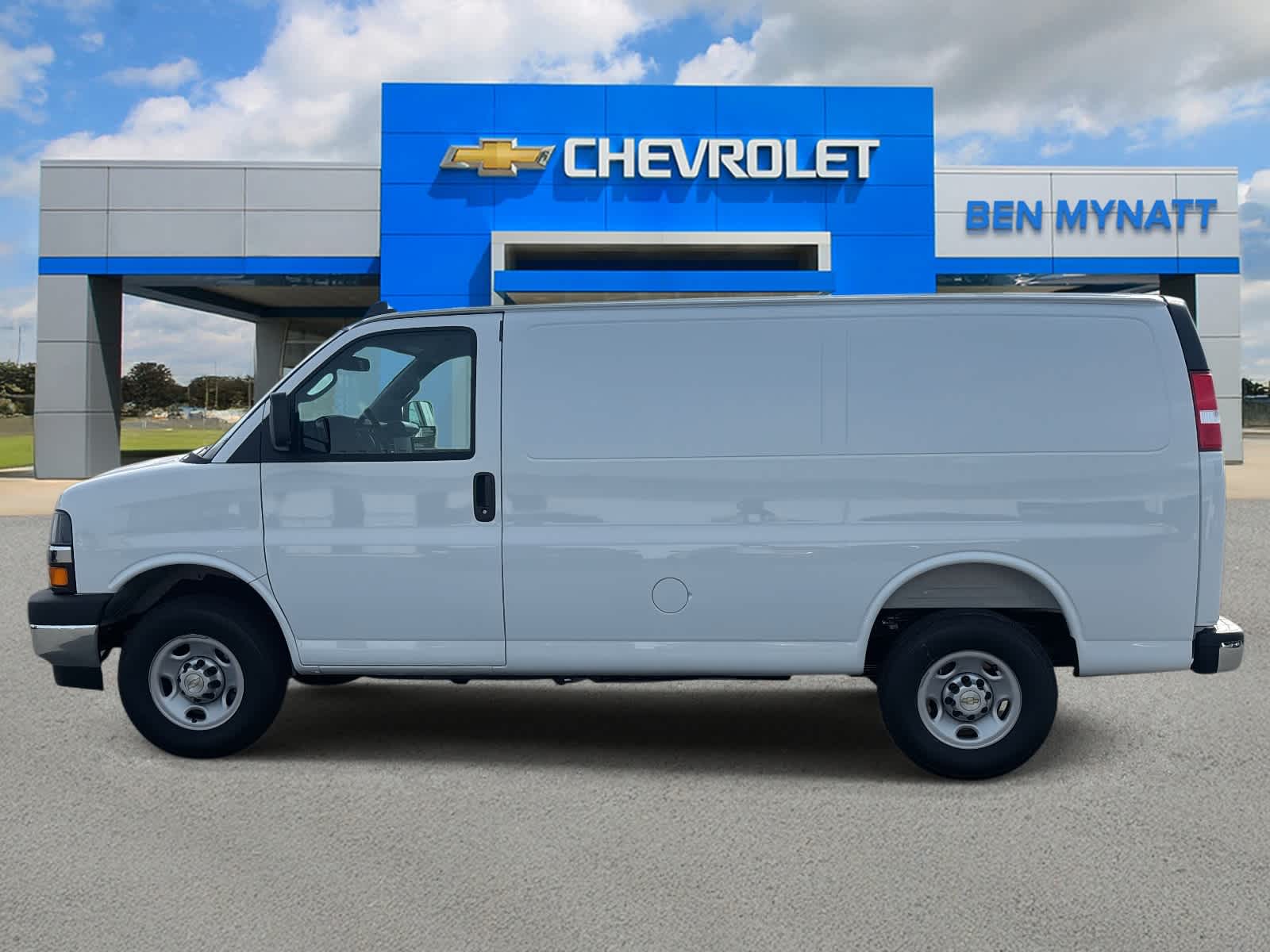 2025 Chevrolet Express Cargo 2500 WT