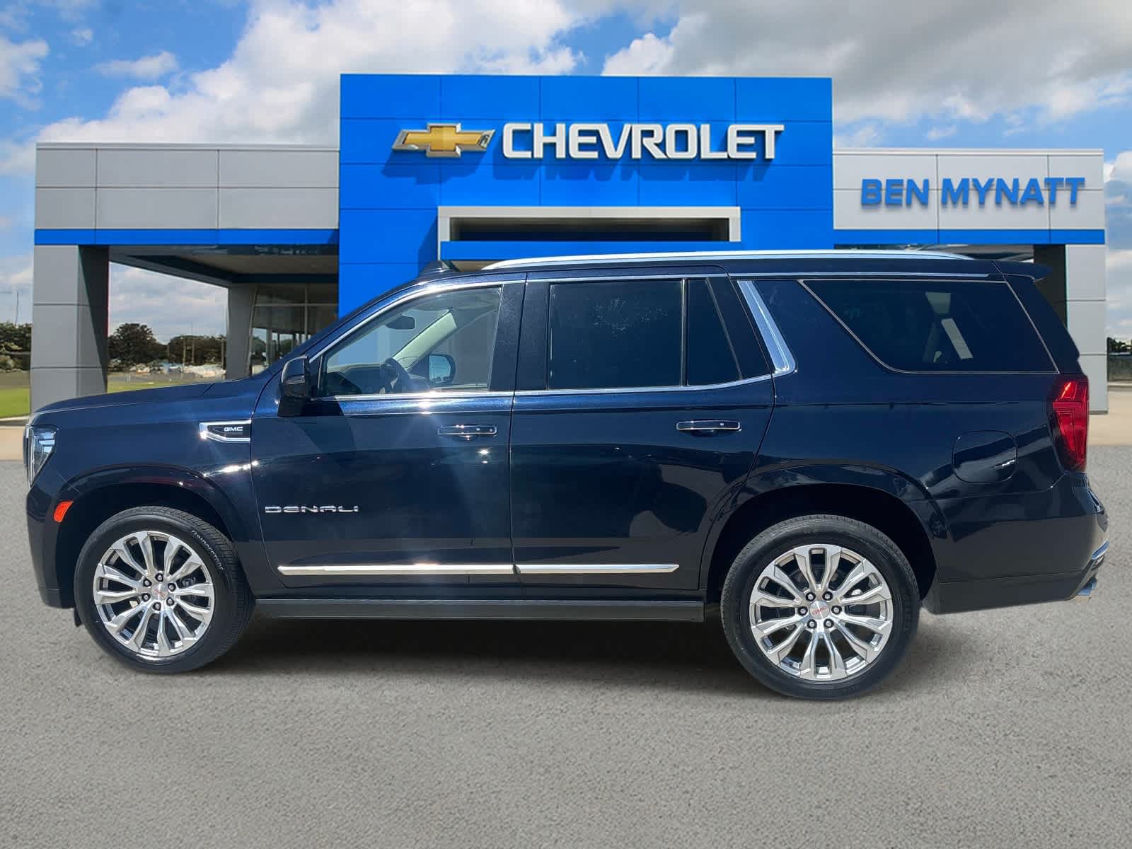 2023 GMC Yukon Denali