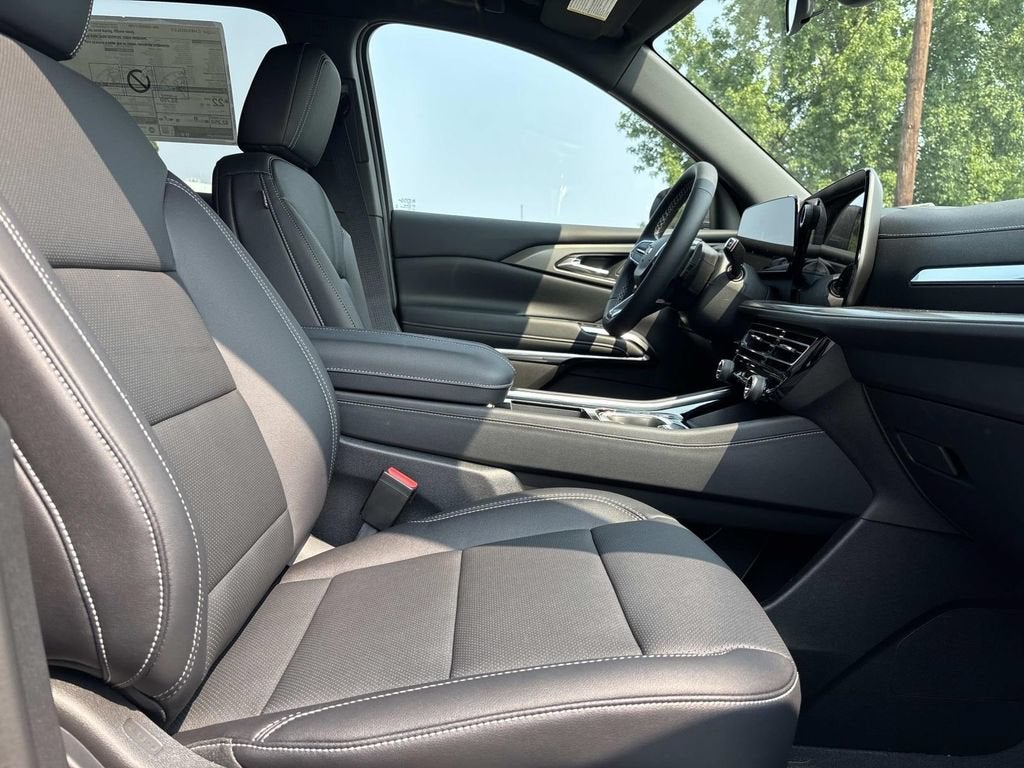 2026 Chevrolet Traverse LT - Photo 44