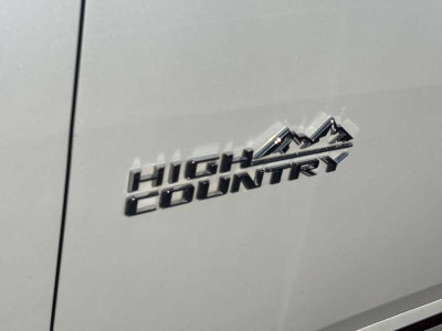 2022 Chevrolet Traverse High Country