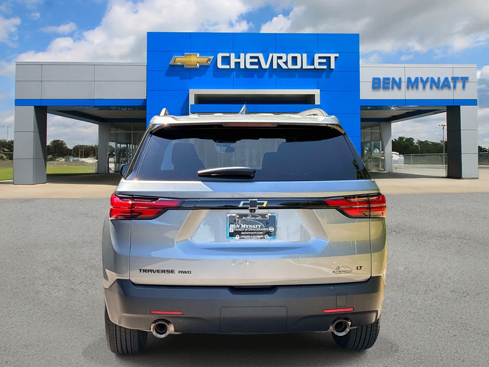 2023 Chevrolet Traverse LT Cloth