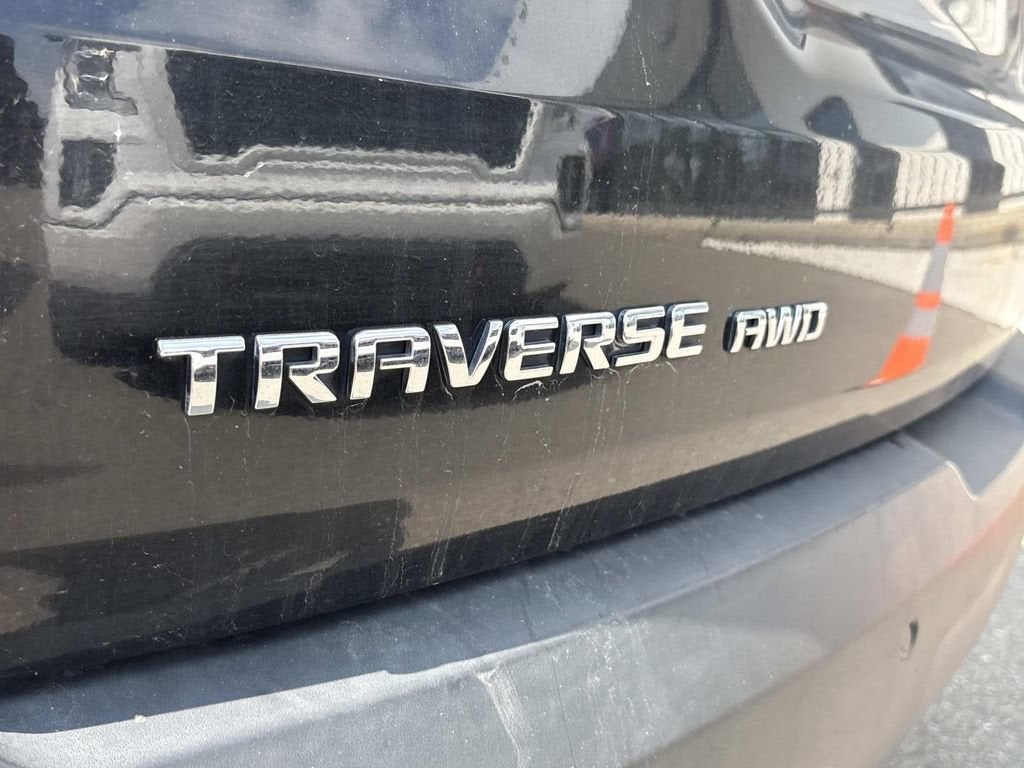 2020 Chevrolet Traverse LT Leather