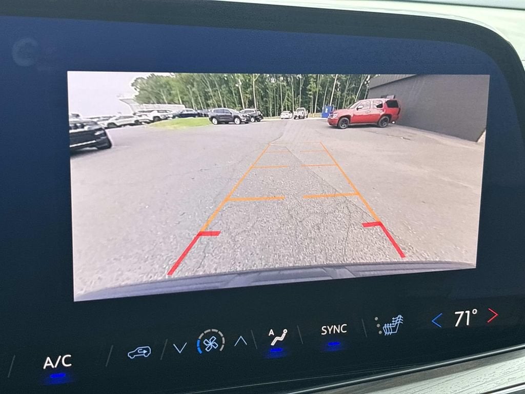 2025 Chevrolet Suburban Z71