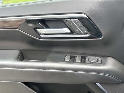 2025 Chevrolet Suburban Z71