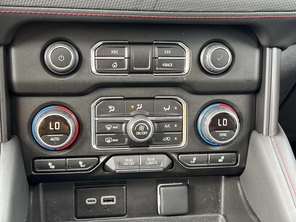 2024 Chevrolet Tahoe RST