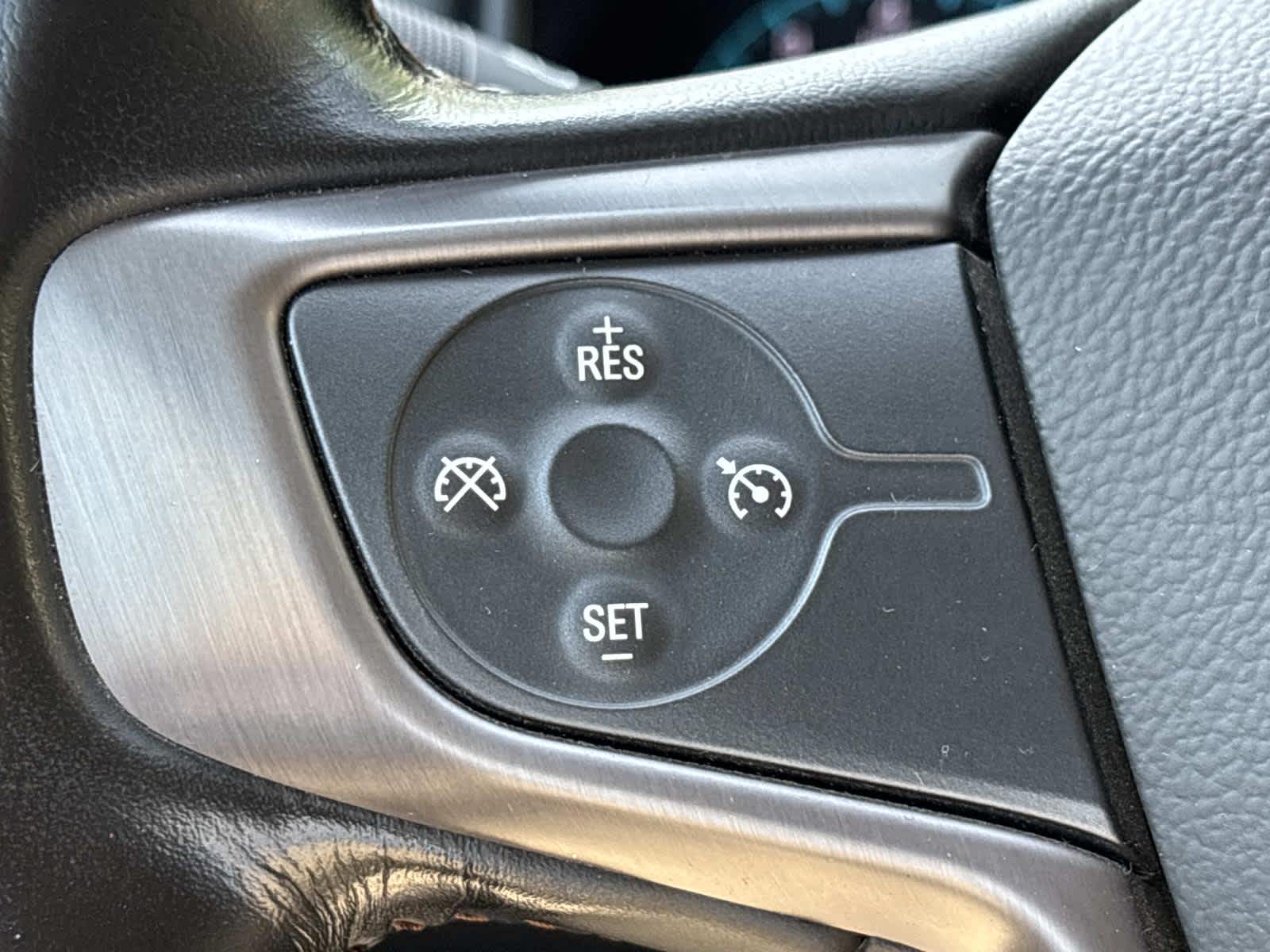 2022 GMC Canyon AT4 - Cloth
