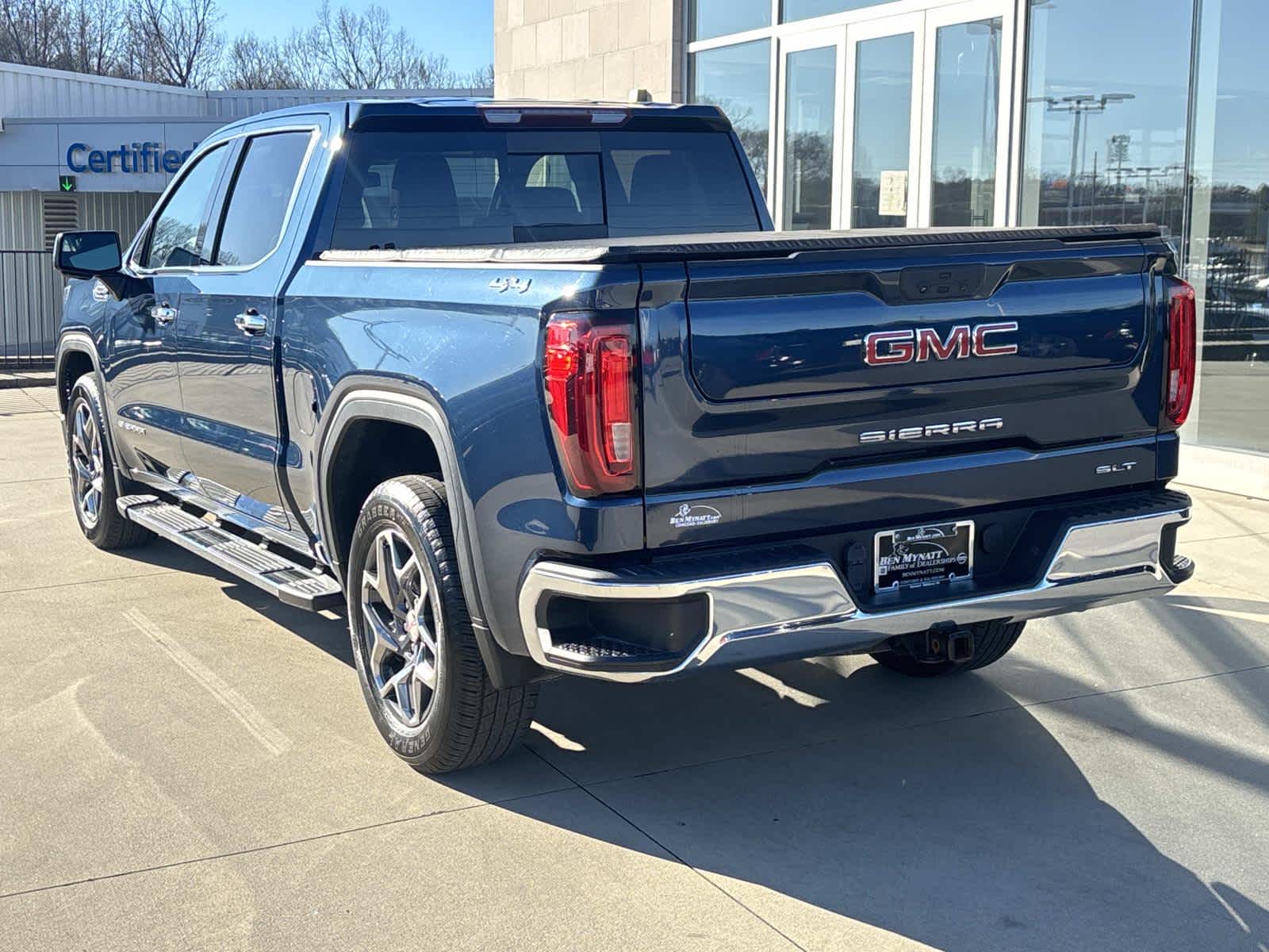 2022 GMC Sierra 1500 SLT