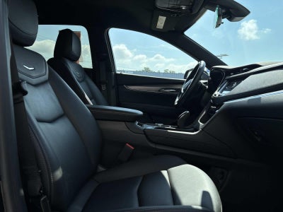 2023 Cadillac XT5 Luxury