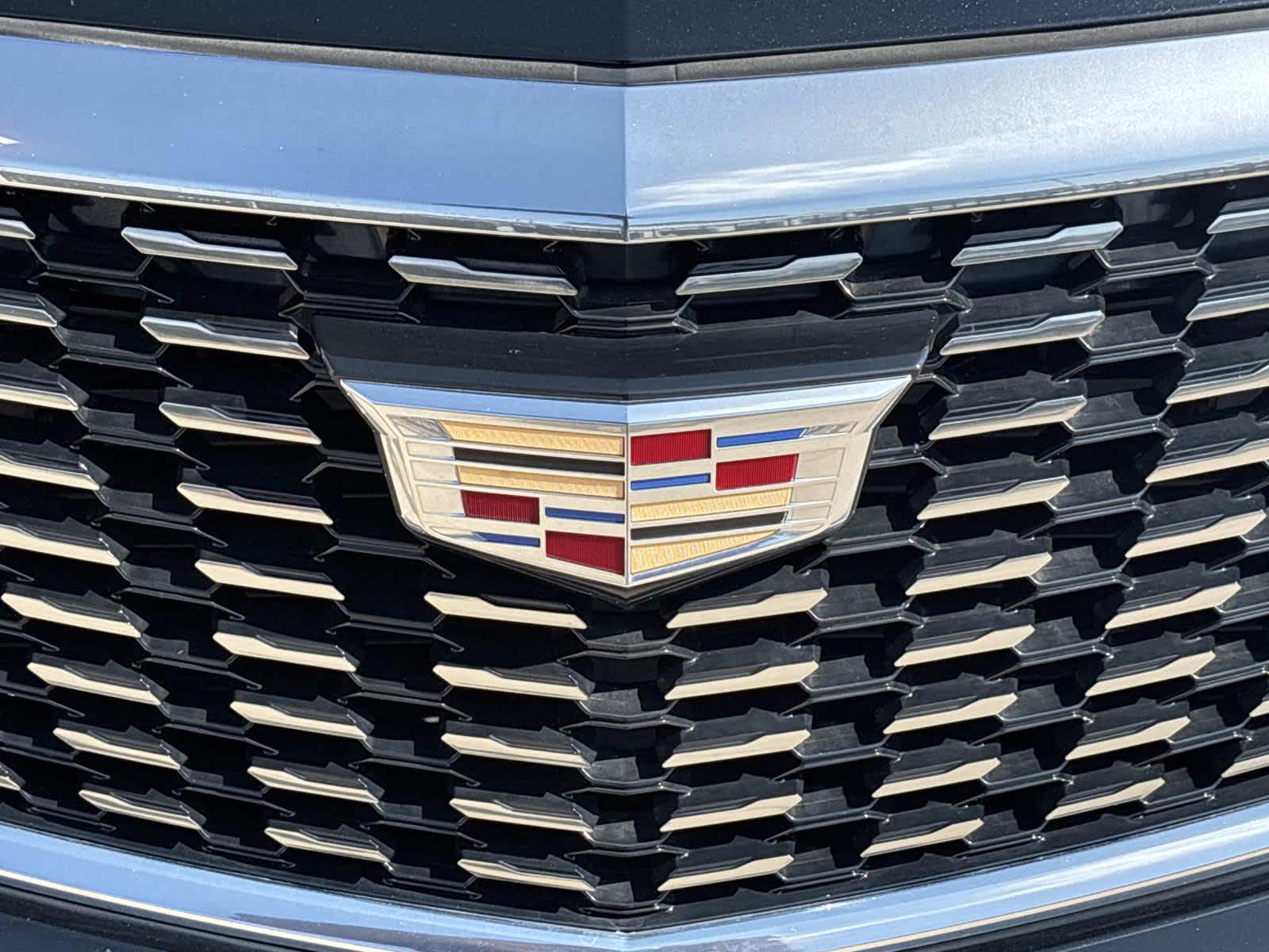 2023 Cadillac XT5 Luxury