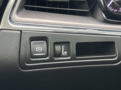 2017 Cadillac XT5 Luxury FWD